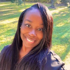 Meet your Posher, Nikki